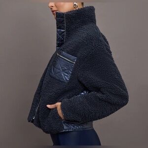 NEW Carbon38 High Shine Sherpa Jacket Navy Sz S Plush Fleece Zip Up Quilted